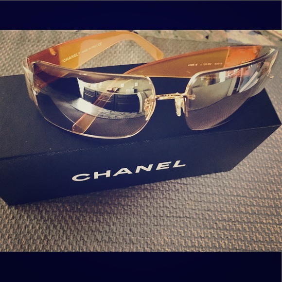 CHANEL Accessories - Authentic Chanel Sunglasses 4095B